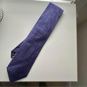 Ted Baker Purple and Blue Patterned Men's Necktie / Tie